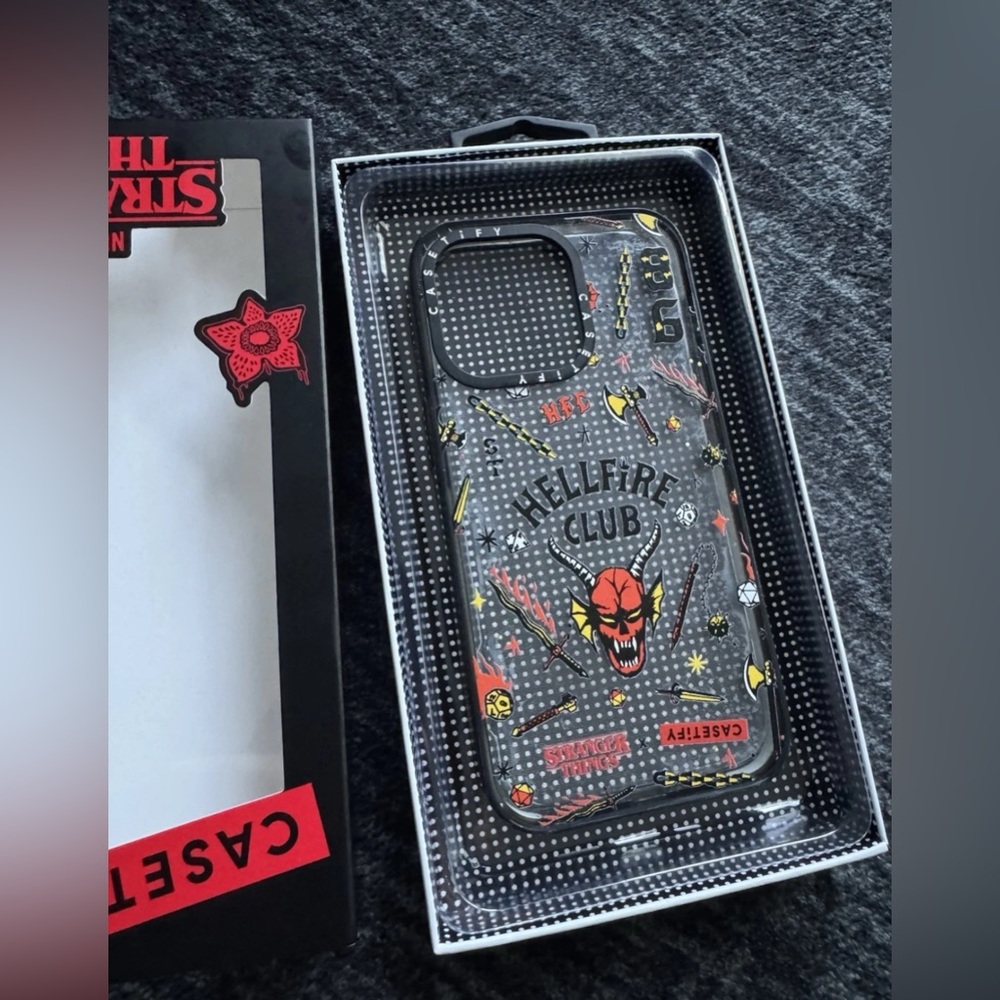 CASTiFY IPhone 13 Pro Stranger Things Hellfire Club Case - Black and Red
